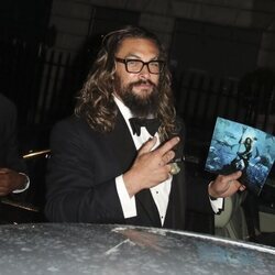 Jason Momoa en la fiesta por el estreno de 'Sin tiempo para morir'