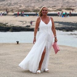 Belén Esteban en la boda de Anabel Pantoja y Omar Sánchez