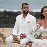 Anabel Pantoja y Omar Sánchez en su boda