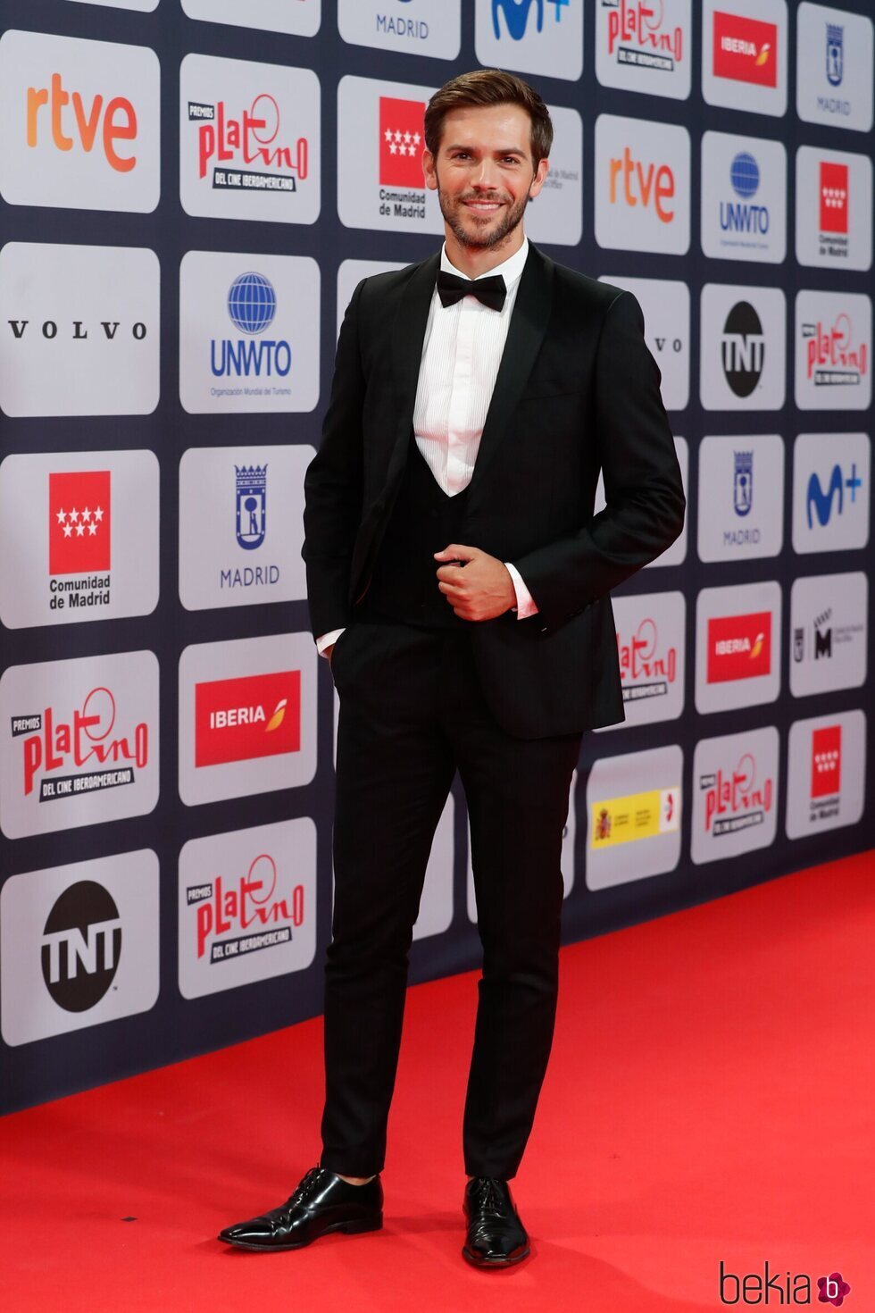 Marc Clotet en la alfombra roja de los Premios Platino 2021