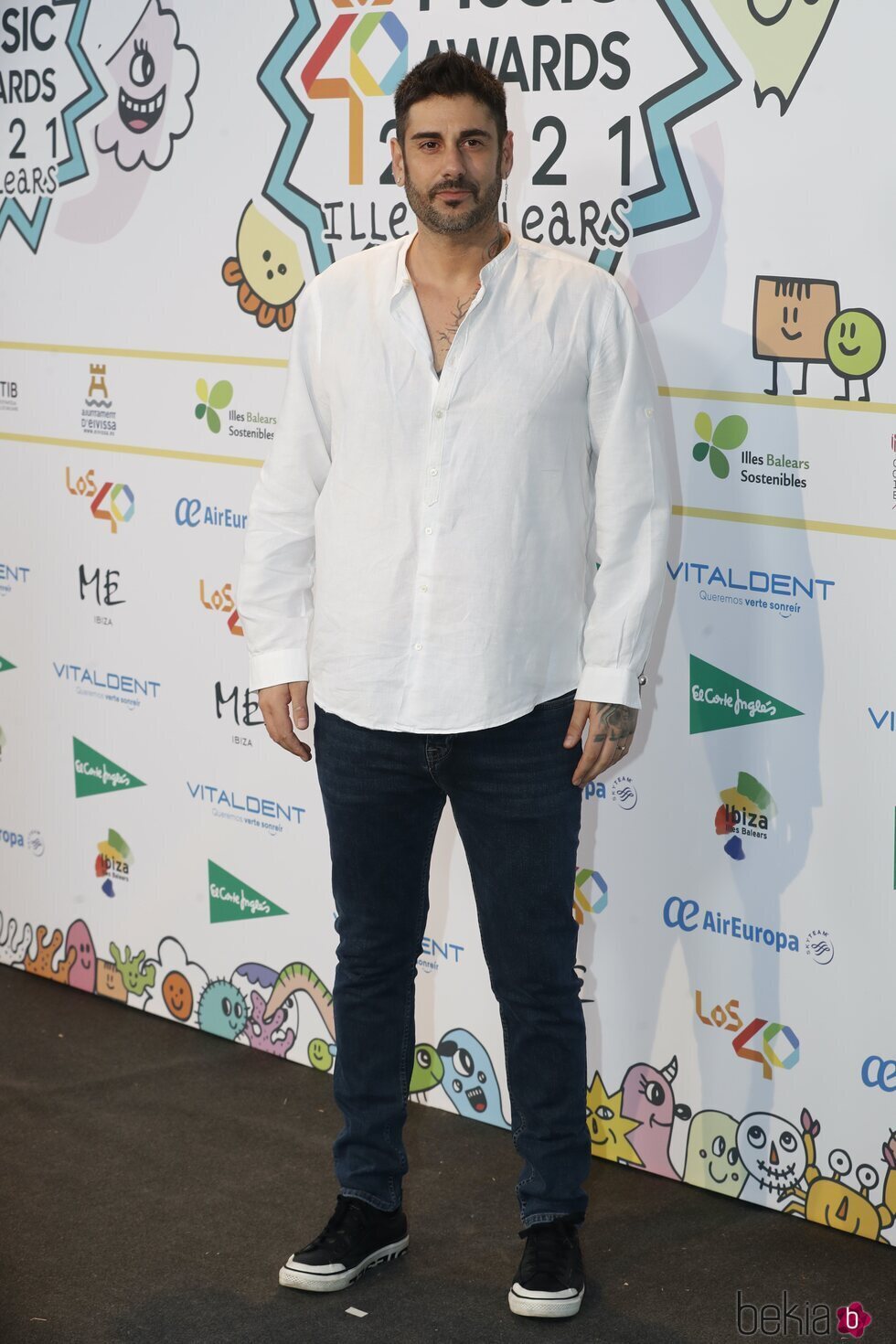 Melendi en la cena de nominados de Los 40 Music Awards 2021