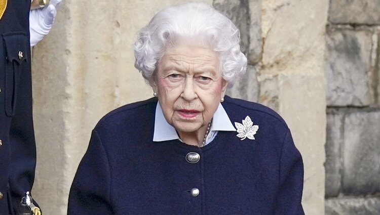 La Reina Isabel en la recepción al Regimiento Real de Artillería Canadiense en Windsor Castle