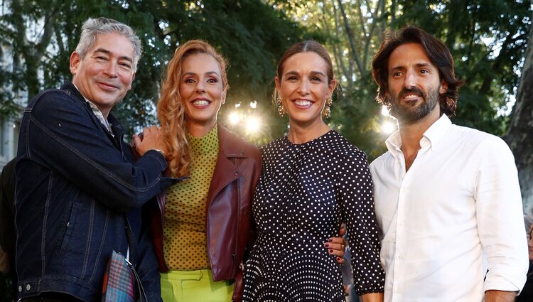 Boris Izaguirre, Rocío Carrasco, Raquel Sánchez Silva y Matías Dumont en el desfile de Palomo Spain