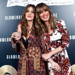 Sara Carbonero e Isabel Jiménez, cómplices en el evento Slowlove