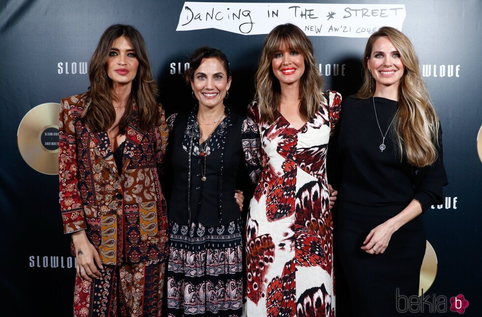 Toni Acosta, Sara Carbonero, Isabel Jiménez y Vanesa Romero en el evento Slowlove