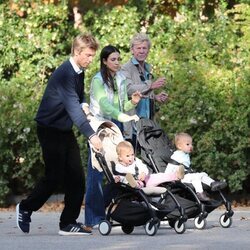 Ernesto de Hannover, Christian de Hannover, Sassa de Osma, Nicolas y Sofia de Hannover en El Retiro de Madrid