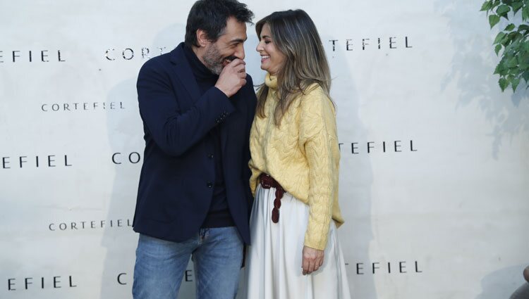 Nuria Roca y Juan del Val, muy cómplices en la presentación de la colección 'Que hablen de ti' de Cortefiel