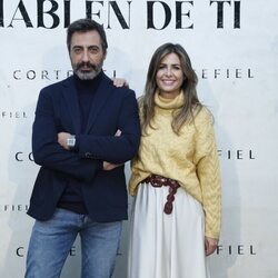 Nuria Roca y Juan del Val en la presentación de la colección 'Que hablen de ti' de Cortefiel