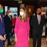 La Princesa Leonor y Adrián Barbón en el Concierto Premios Princesa de Asturias 2021