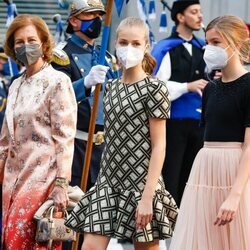 La Reina Sofía con sus nietas, la Princesa Leonor y la Infanta Sofía, en los Premios Princesa de Asturias 2021