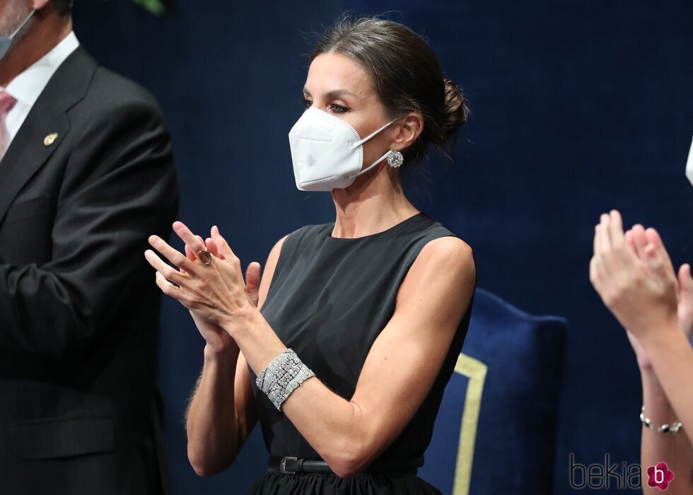 La Reina Letizia con las joyas de pasar en los Premios Princesa de Asturias 2021