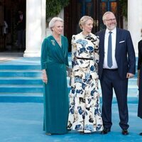 La Infanta Elena, Benedicta de Dinamarca, Alexandra zu Sayn-Wittgenstein y Michael Preben Ahlefeldt-Laurvig-Bille en la boda de Felipe de Grecia y Nina Flo