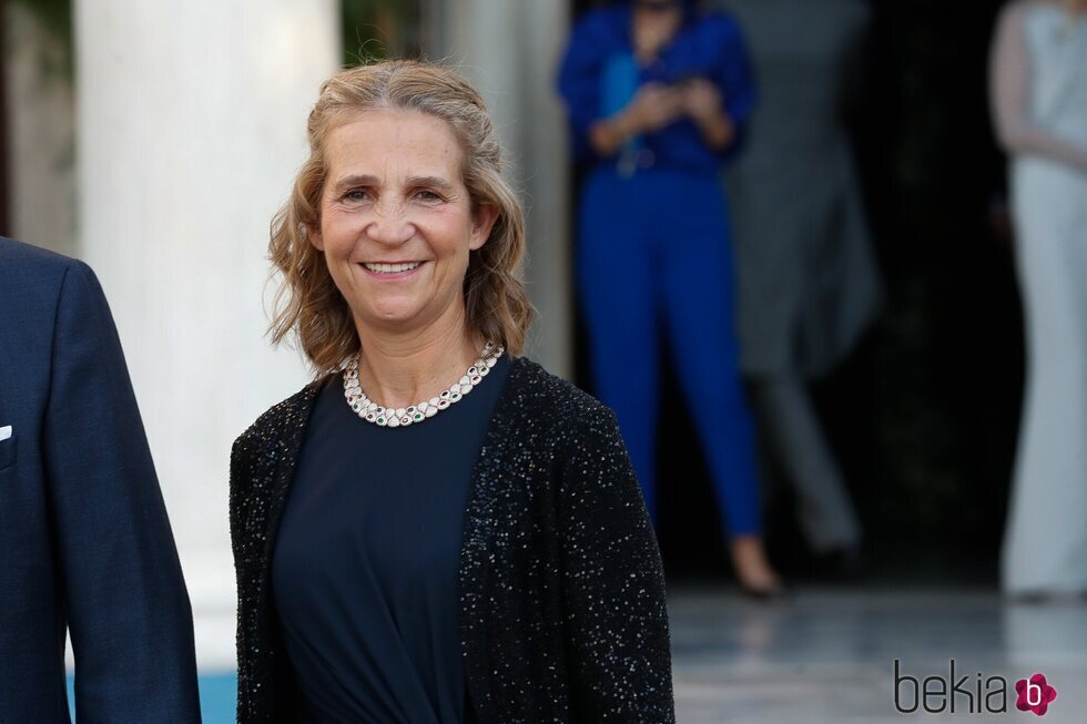 La Infanta Elena en la boda de Felipe de Grecia y Nina Flohr