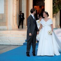 Felipe de Grecia y Nina Flohr en su boda junto a Anne-Marie Morales y Amelia Morales