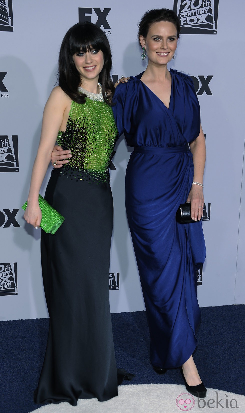 Zooey Deschanel y Emily Deschanel en la fiesta Fox tras los Globos de Oro 2012