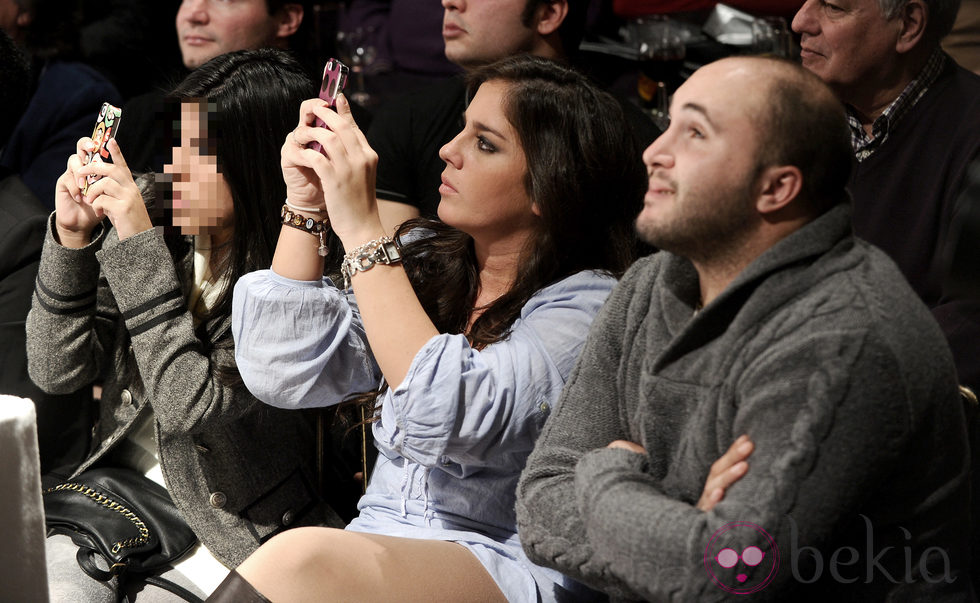 Chabelita, Anabel Pantoja y Kiko Rivera en el desfile de moda de Toni Fernández