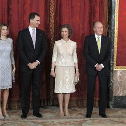 Los Príncipes de Asturias y los Reyes en la cena de gala al presidente de Perú