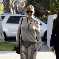 Elsa Pataky luce su embarazo en Los Angeles