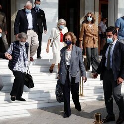 La Reina Sofía, Irene de Grecia, la Infanta Elena, Tatiana Radziwill y Jean Henri Fruchaud en el almuerzo tras la boda de Felipe de Grecia y Nina Fl