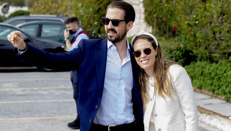 Felipe de Grecia y Nina Flohr en el almuerzo posterior a su boda