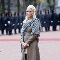 Mette-Marit de Noruega en la bienvenida a Guillermo Alejandro y Máxima de Holanda en su Visita de Estado a Noruega