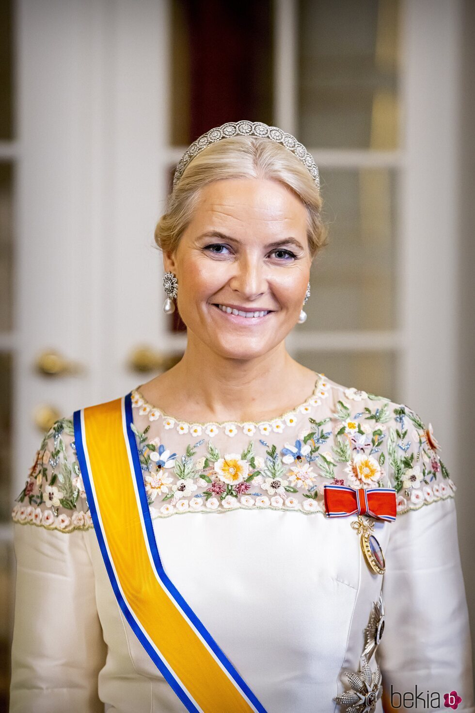 Mette-Marit de Noruega con su tiara nupcial en la cena de gala por la Visita de Estado de los Reyes de Holanda a Noruega