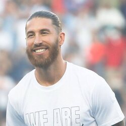 Sergio Ramos en su presentación en el Paris Saint Germain