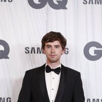 Freddie Highmore en los Premios GQ Hombre del Año 2021