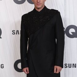 Quim Gutiérrez en los Premios GQ Hombre del Año 2021