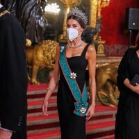 La Reina Letizia en la cena de gala al Presidente de Italia y su hija por su Visita de Estado a España