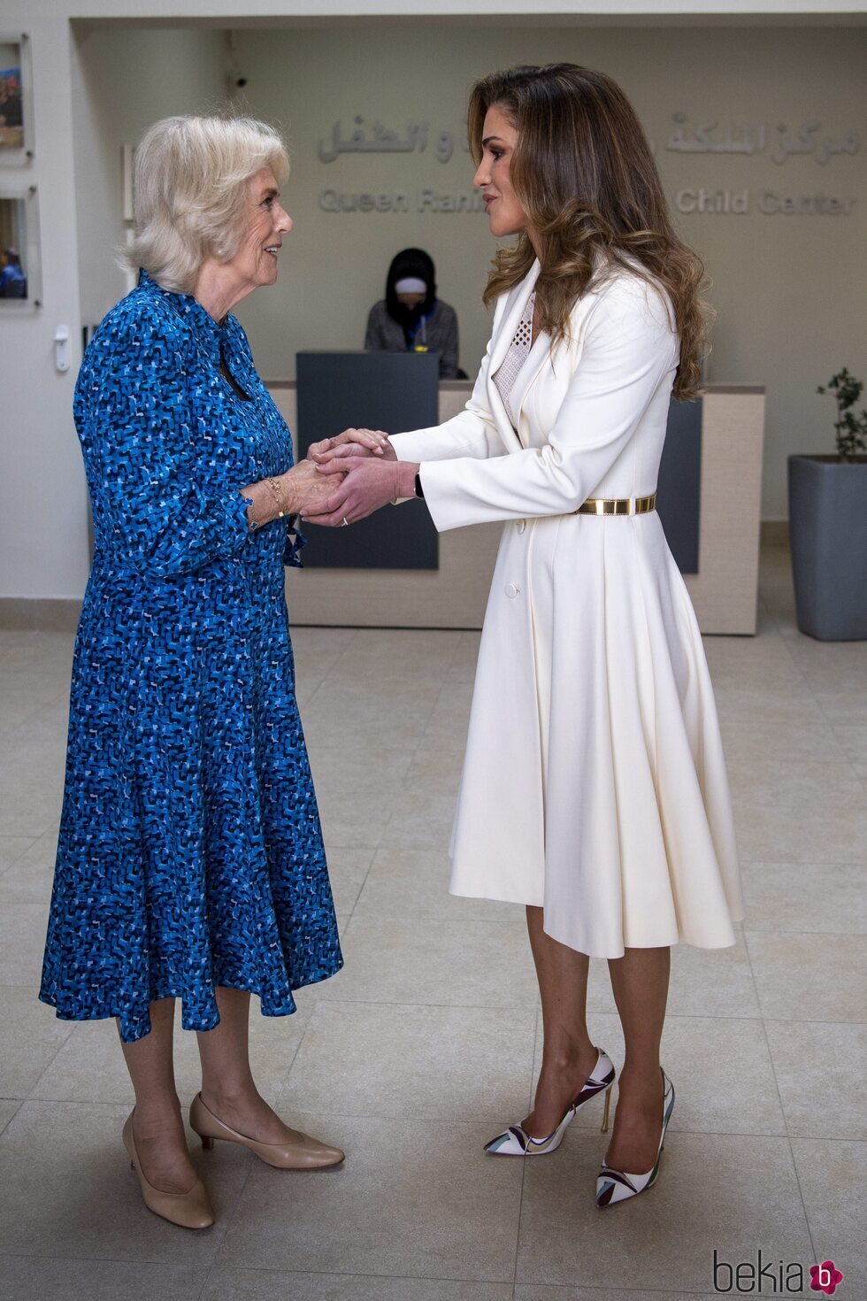 Camilla Parker y Rania de Jordania, muy cómplices en el Child Center de Amman