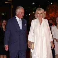 El Príncipe Carlos y Camilla Parker en el centenario del Jordan Museum de Amman en su visita oficial a Jordania