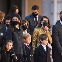 India Casiraghi, Tatiana Santo Domingo, Sacha Casiraghi, Carlota Casiraghi y Raphaël Elmaleh en el Día Nacional de Mónaco 2021