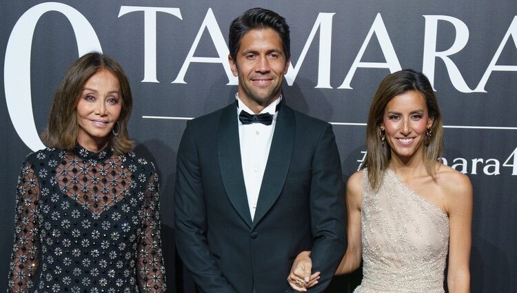 Isabel Preysler, Ana Boyer y Fernando Verdasco en el 40 cumpleaños de Tamara Falcó