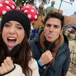 María Pedraza y Álex González en Disneyland París