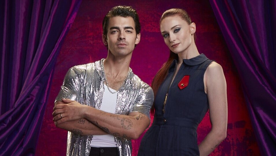 Joe Jonas y Sophie Turner en 'Jonas Brothers Family Roast'