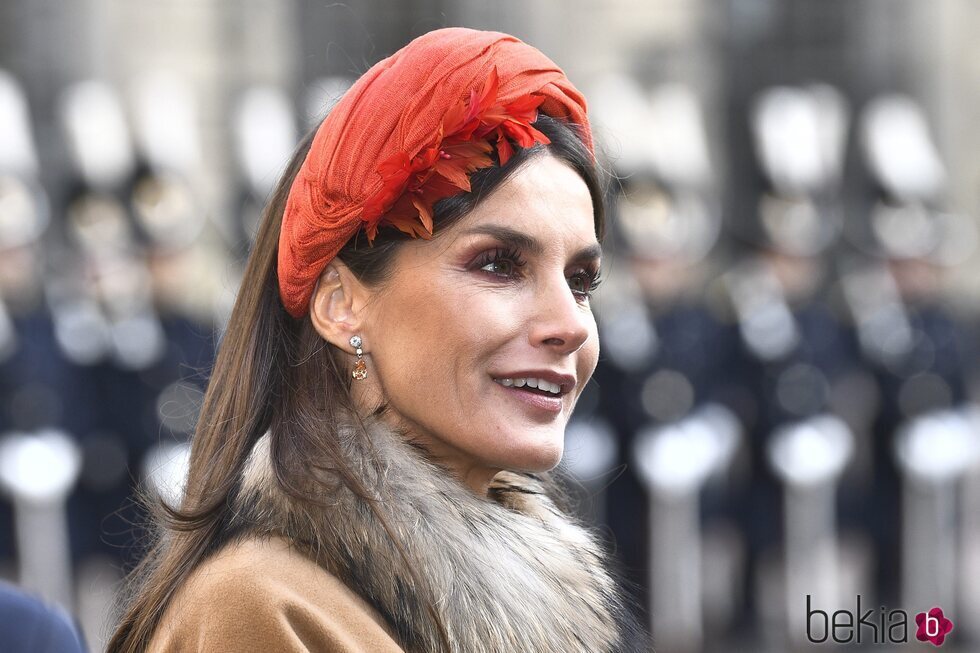 La Reina Letizia en la bienvenida de los Reyes de Suecia por la Visita de Estado de los Reyes de España a Suecia