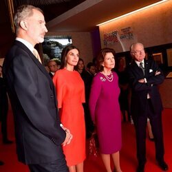 Los Reyes Felipe y Letizia y los Reyes de Suecia en el Museo Nobel de Estocolmo