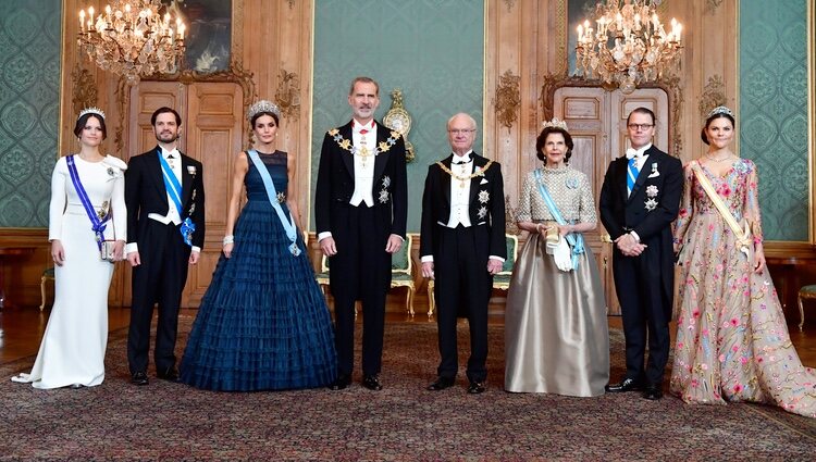 Carlos Felipe y Sofia de Suecia, los Reyes Felipe y Letizia, Carlos Gustavo y Silvia de Suecia y Victoria y Daniel de Suecia en la cena a los Reyes de Espa