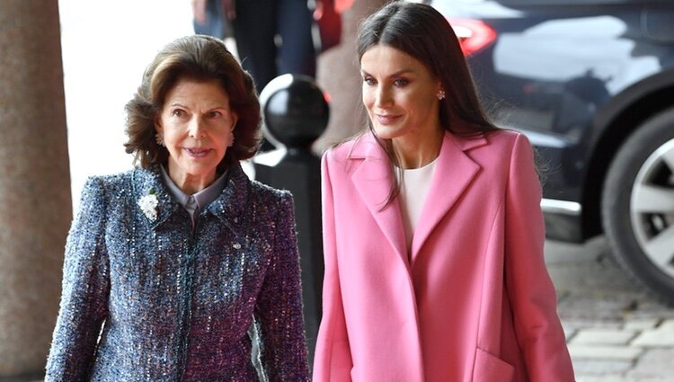 Silvia de Suecia y la Reina Letizia en el almuerzo en honor a los Reyes de España