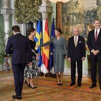 La Reina Letizia, muy atenta con Victoria de Suecia en presencia del Rey Felipe y Carlos Gustavo y Silvia de Suecia