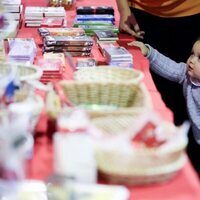 Charles de Luxemburgo en el Bazar Internacional de Luxemburgo