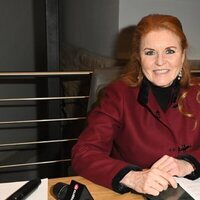 Sarah Ferguson presenta su novela en Roma