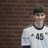 Pablo Urdangarin, muy sonriente en un partido de balonmano