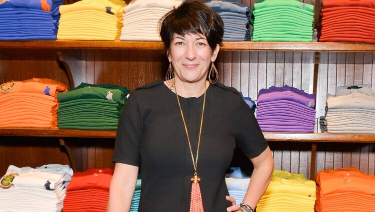 Ghislaine Maxwell en una tienda en Nueva York