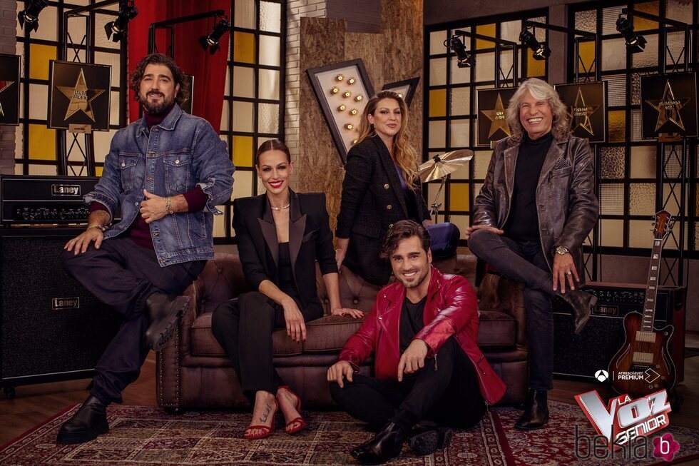 Los coaches de 'La Voz Senior' con Eva González