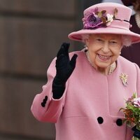 La Reina Isabel en la Apertura del Parlamento de Gales