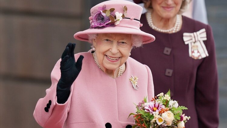 La Reina Isabel en la Apertura del Parlamento de Gales