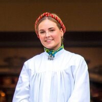 Ingrid Alexandra de Noruega en el Palacio Real de Oslo en su Confirmación