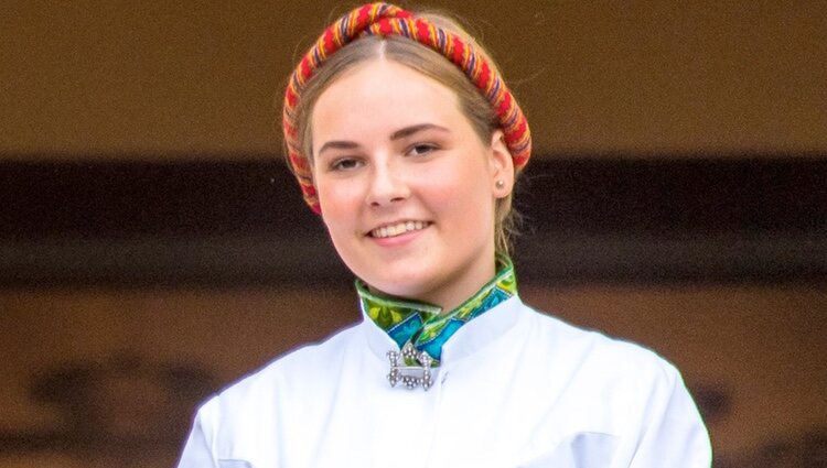 Ingrid Alexandra de Noruega en el Palacio Real de Oslo en su Confirmación